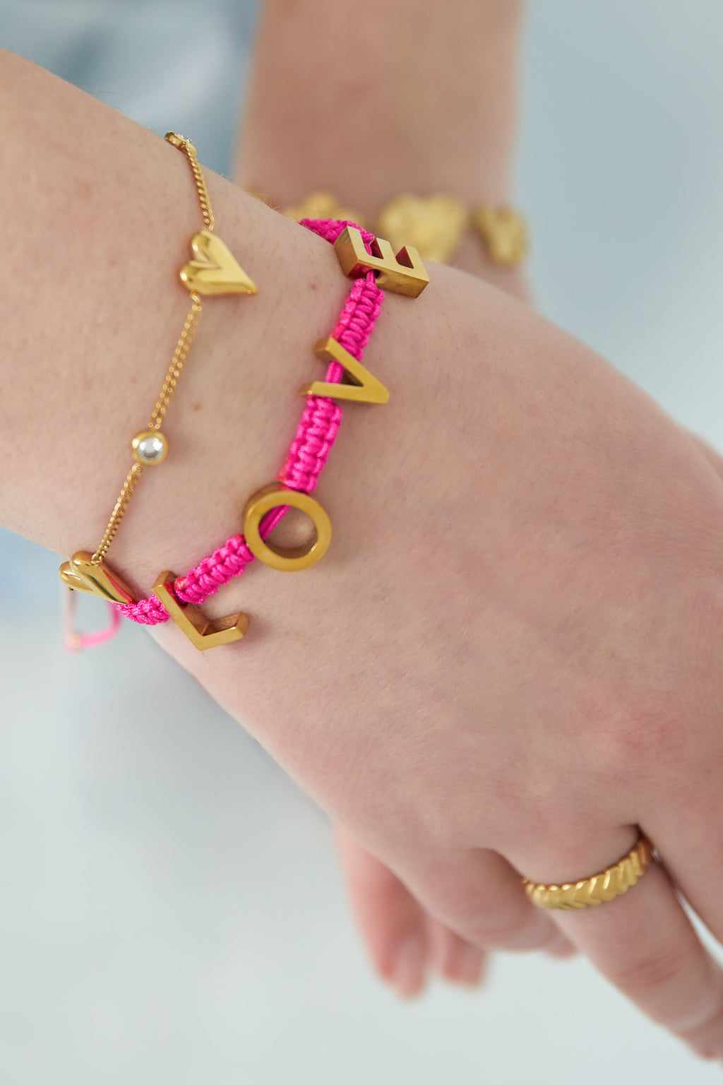 LOVE armband