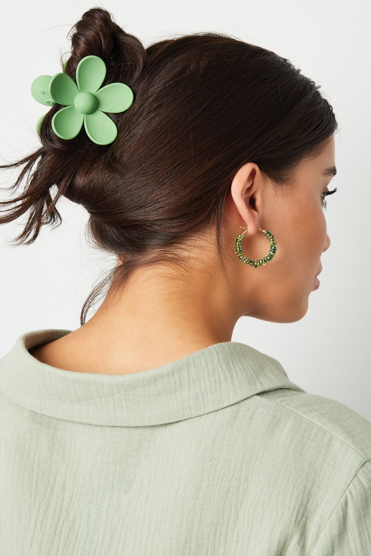 Effen kleur matte madeliefje bloem haarklem fuchsia Resin