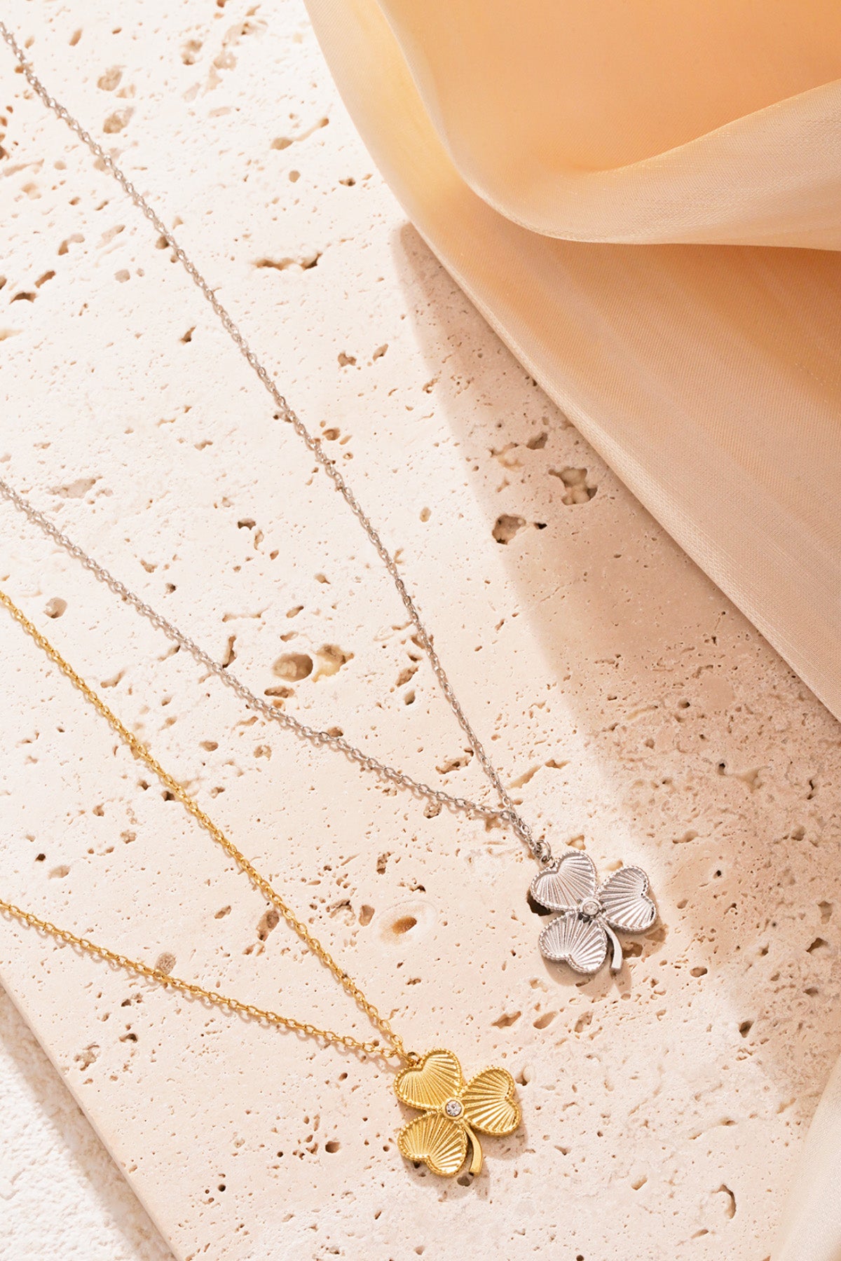 lucky charm ketting