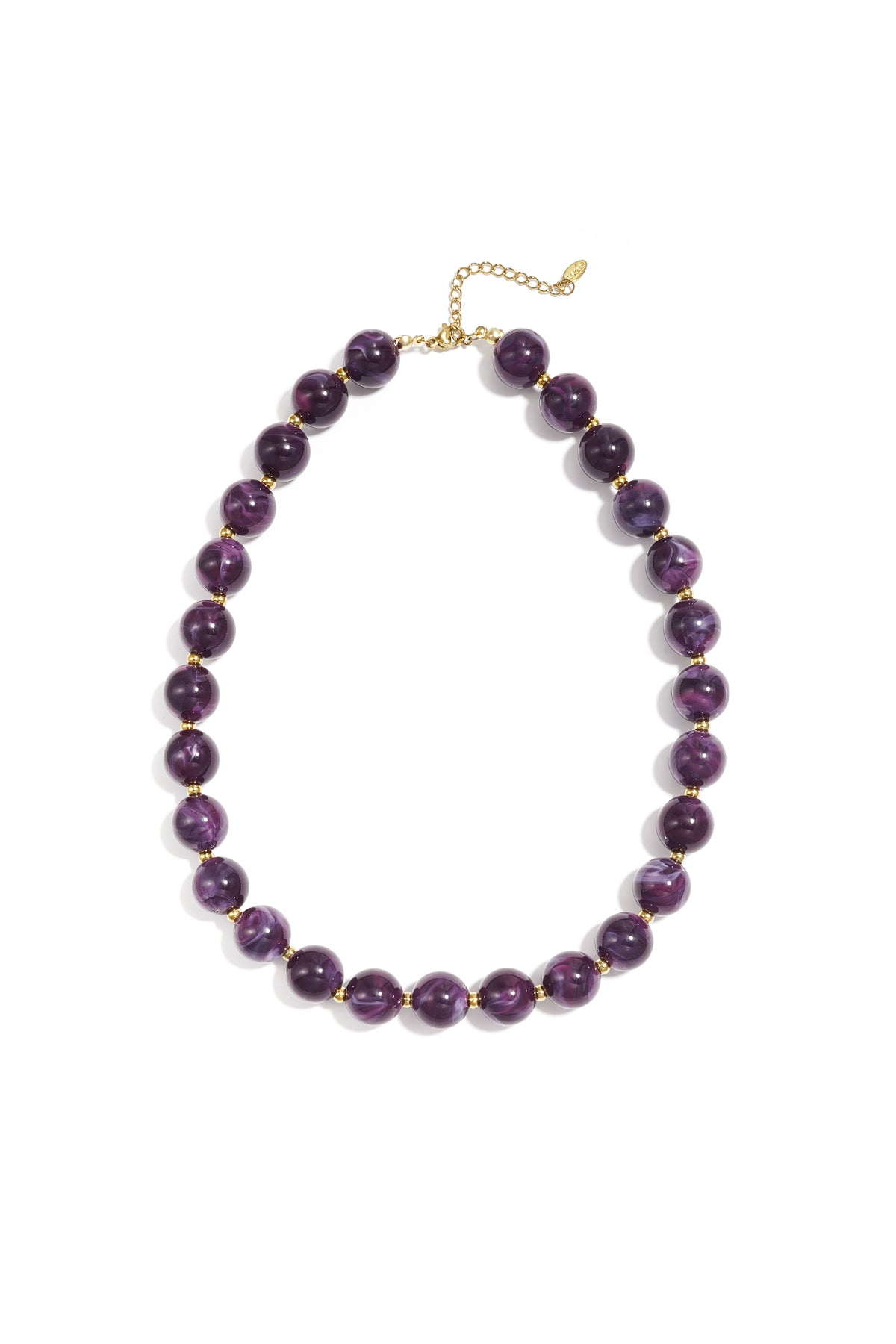 Kralenketting met goude kraaltjes tussendoor 13.5mm
