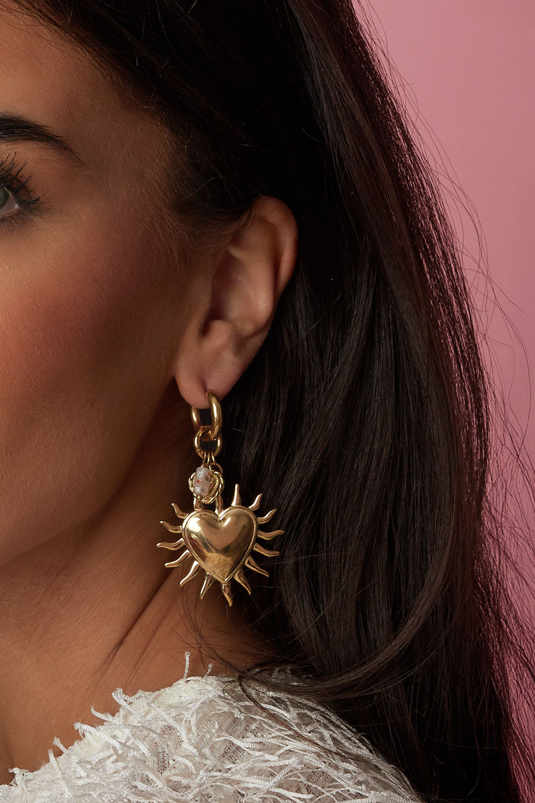 Oorringen met zon hart en kraal hanger